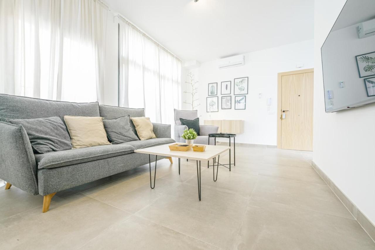 Moott Homes Suites Casa De Los Leones Apto 1 Almeria Luaran gambar