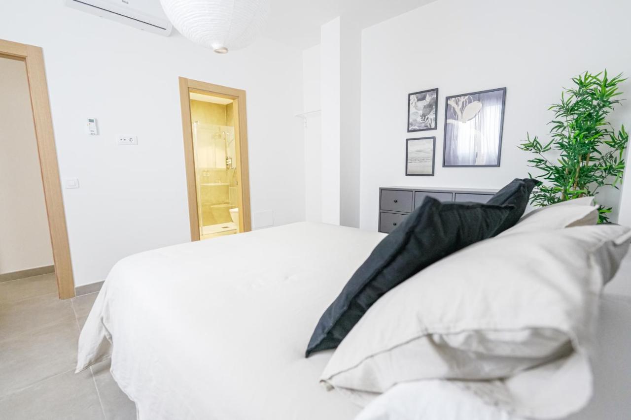 Moott Homes Suites Casa De Los Leones Apto 1 Almeria Luaran gambar